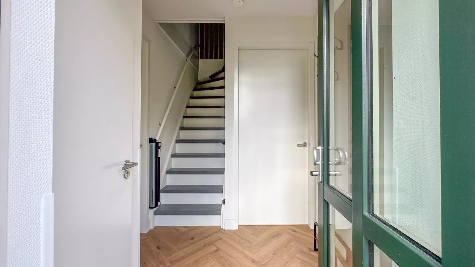 Dune Deluxe 81-Hal-ontvangst