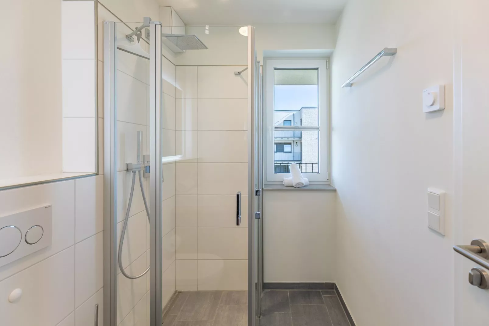 Sandbank de Luxe 7 auf Nordstrand-Badkamer