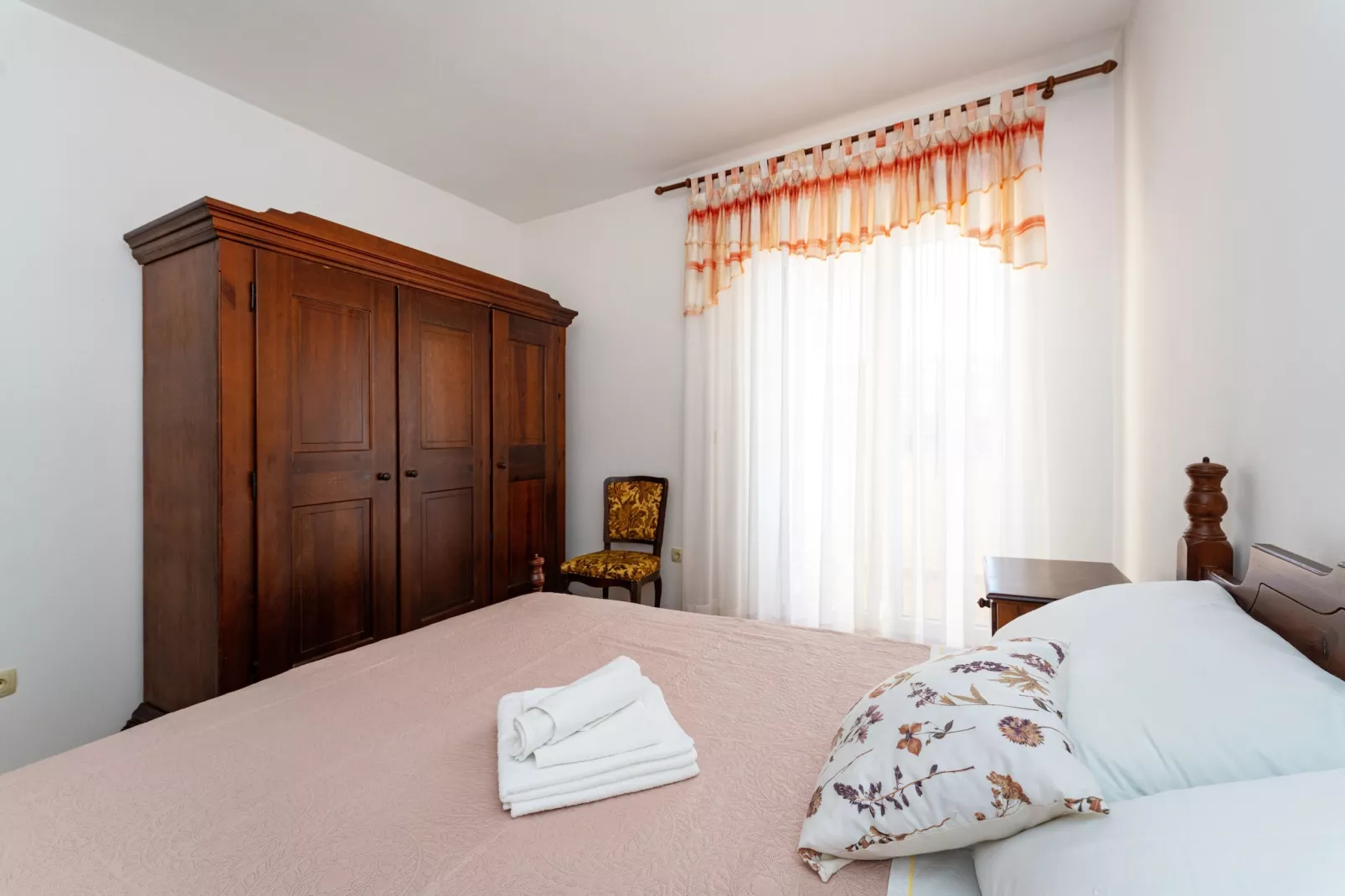 Beach house Privlaka-Slaapkamer