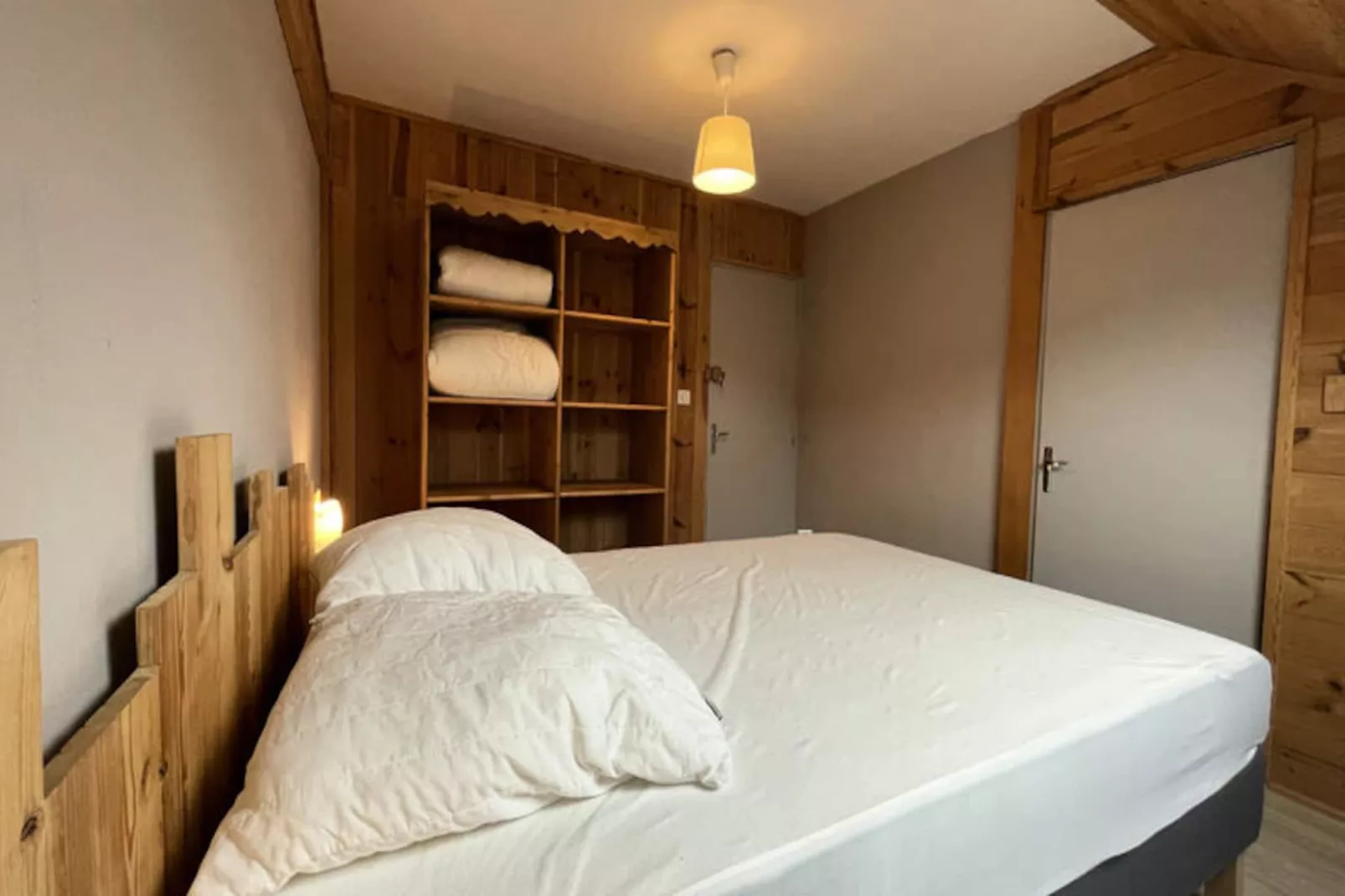 Appartements à Albepierre Bredons - Niet-getagd
