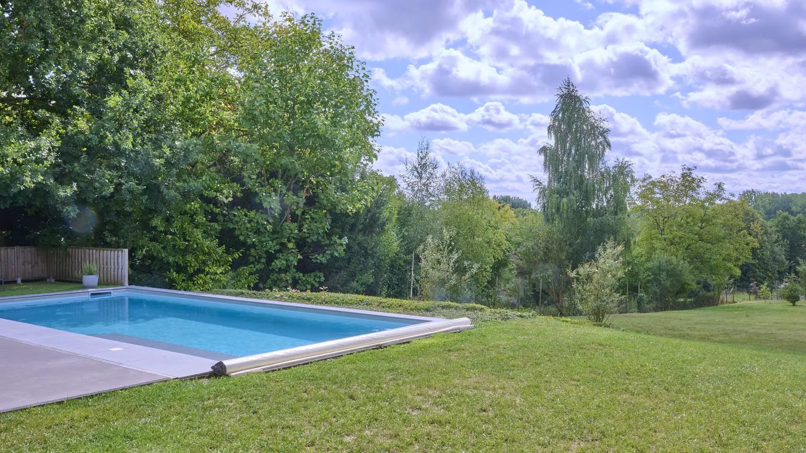 Maison Oscar-Tuinen zomer