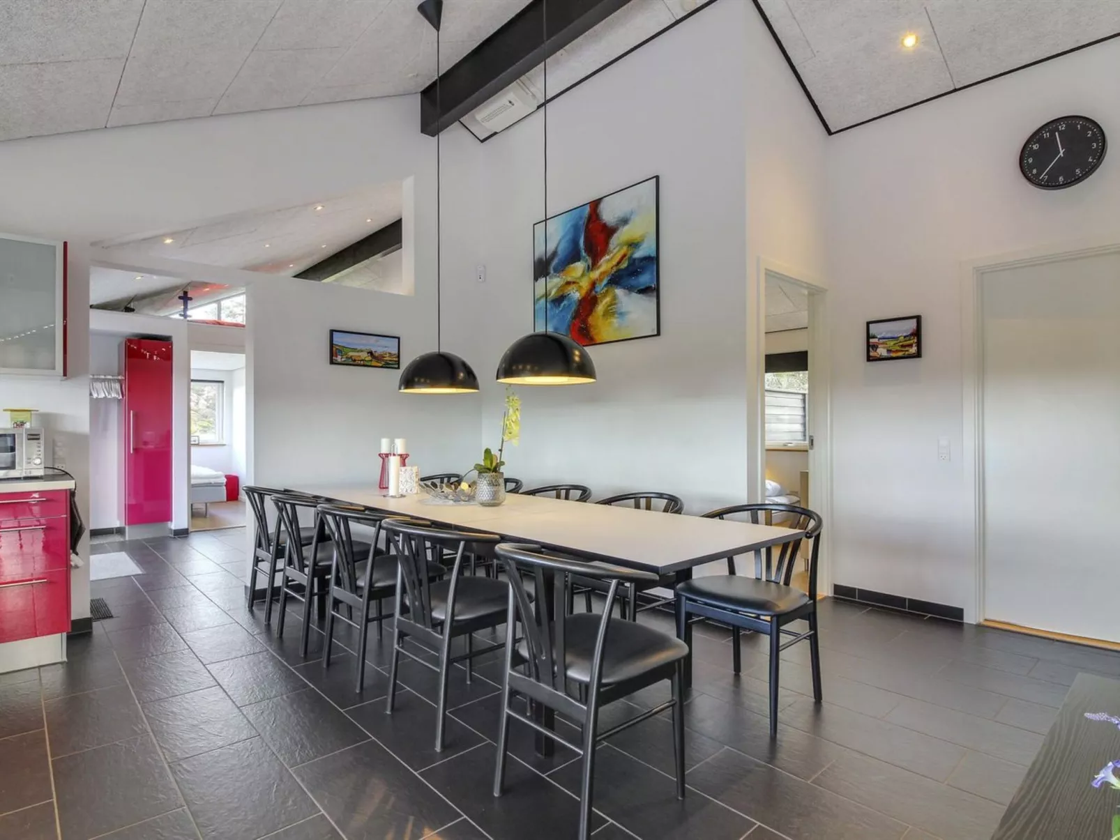 "Minna" - 975m from the sea-Binnen