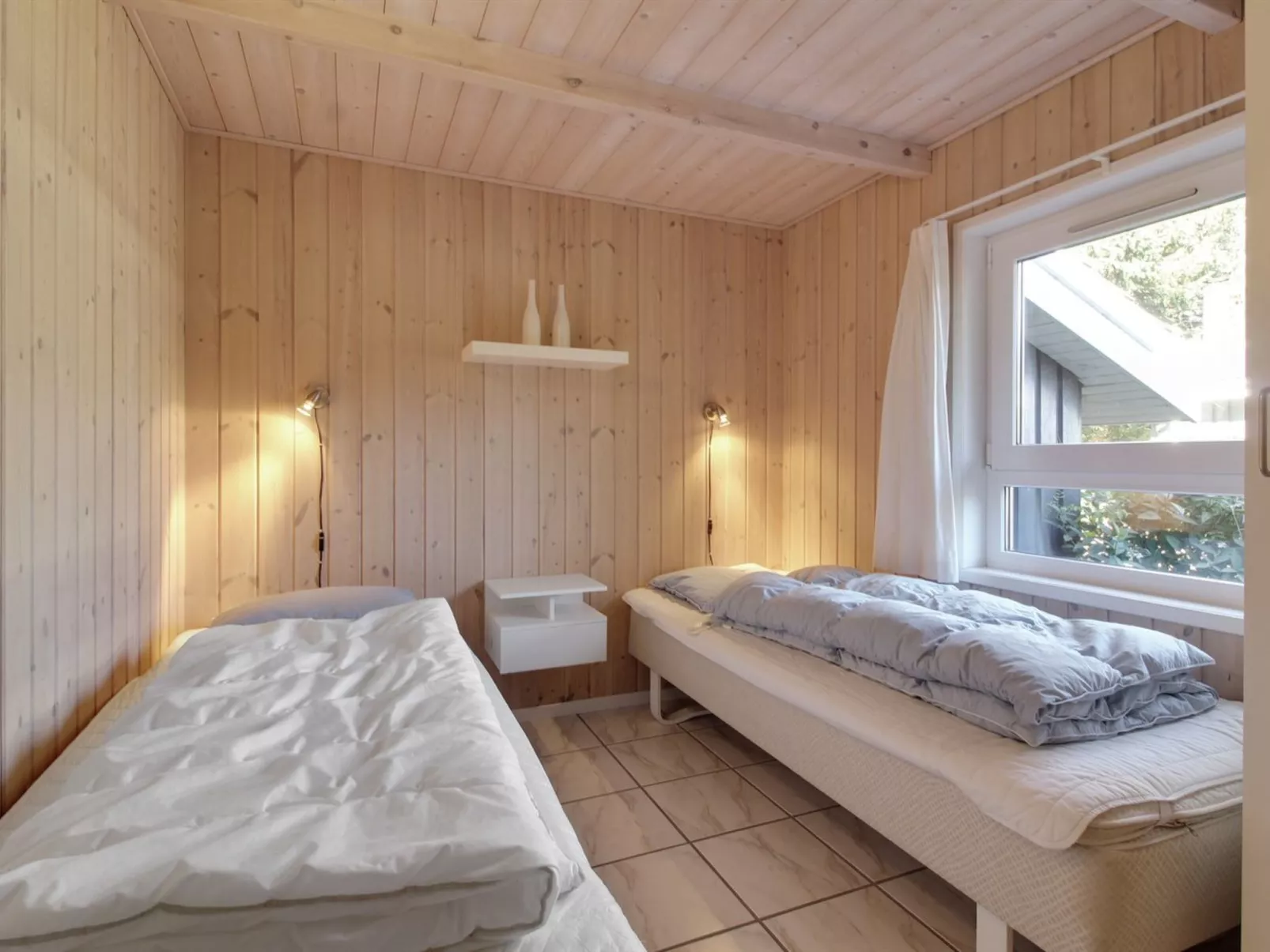 "Aniki" - 1.4km from the sea-Binnen