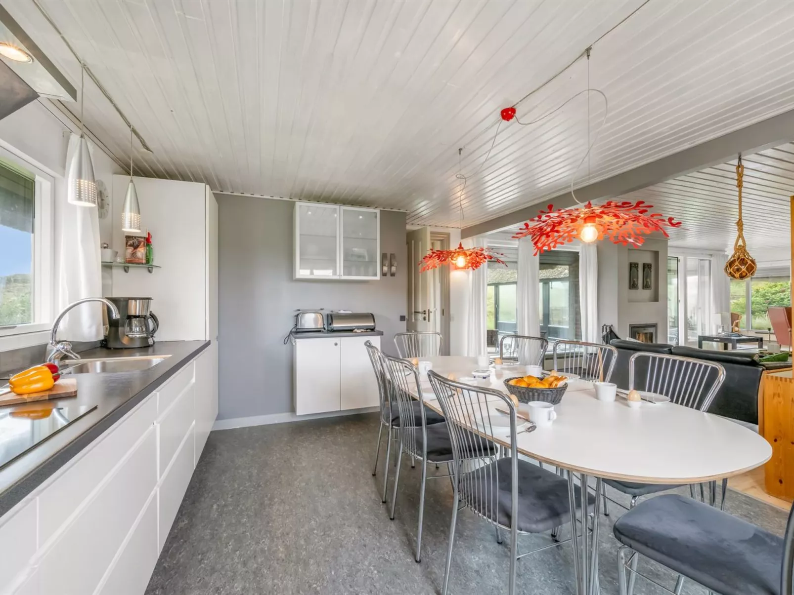 "Nicolaus" -  from the sea-Binnen