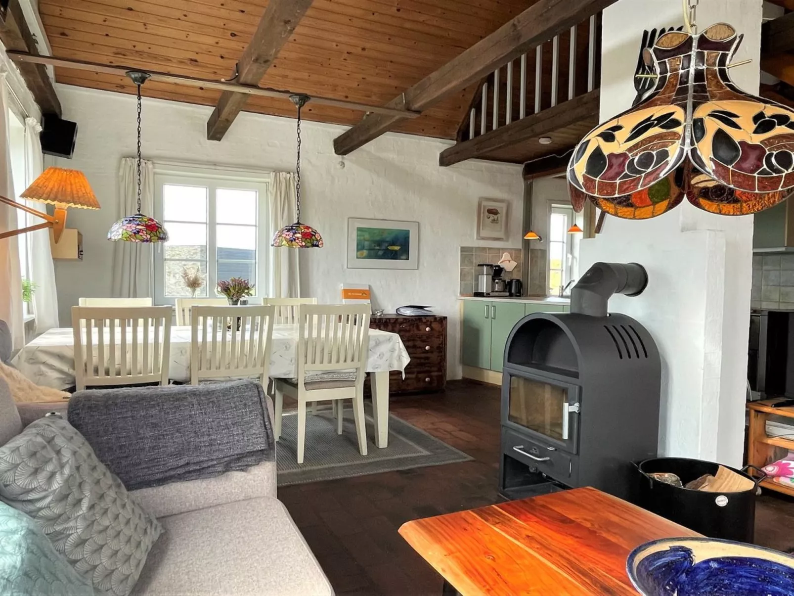 "Trugot" - 450m to the fjord-Binnen