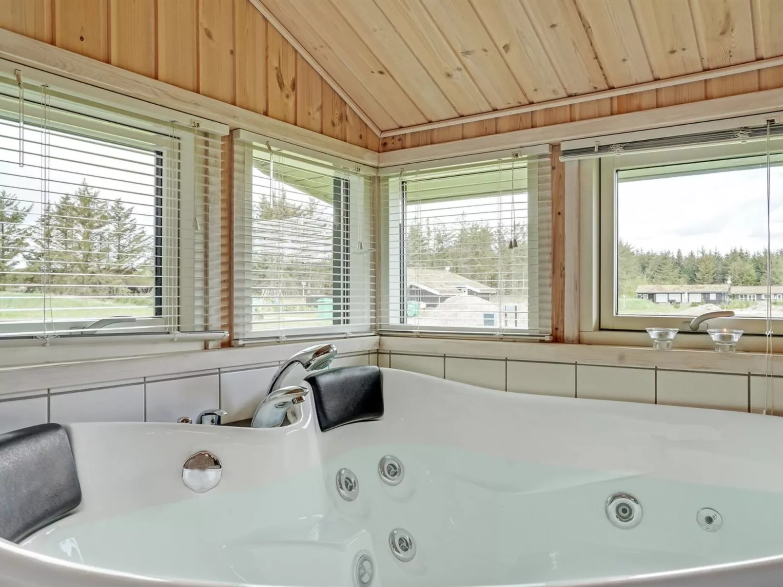 "Frerich" - 1.5km from the sea-Binnen