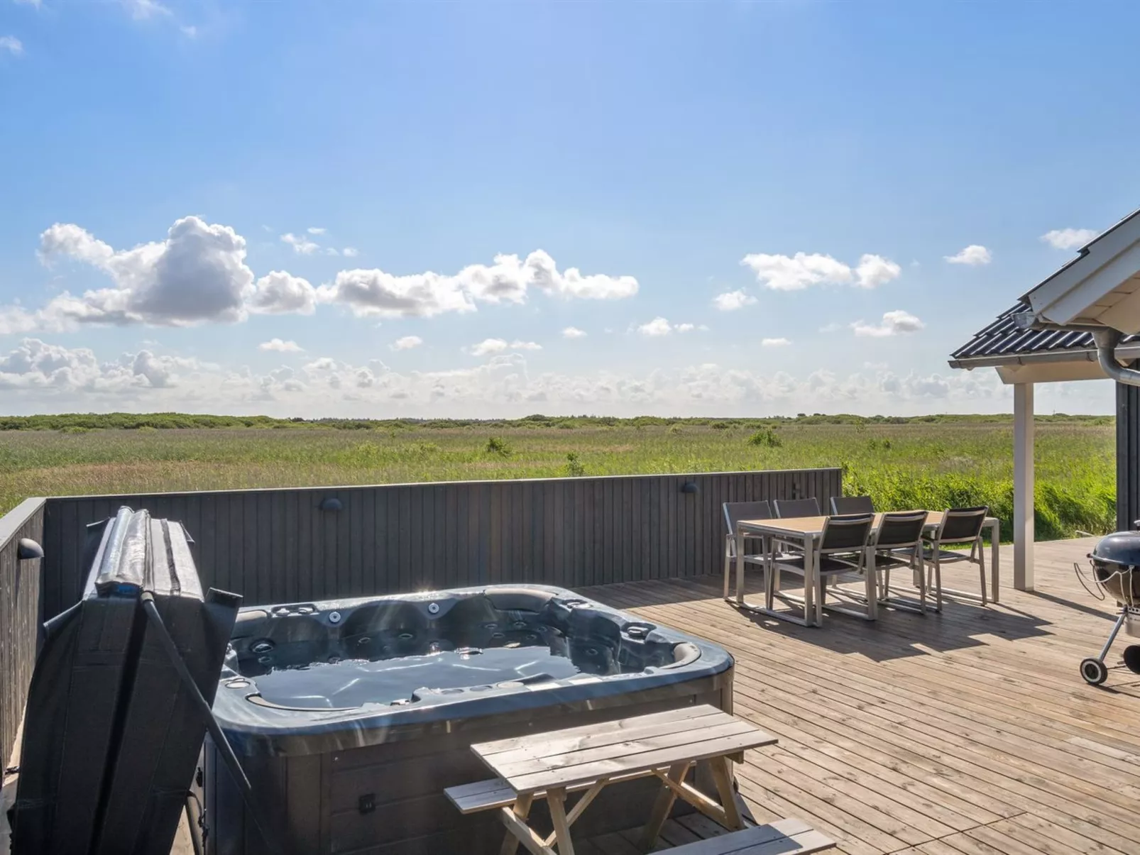 "Jonna" - 700m from the sea-Buiten