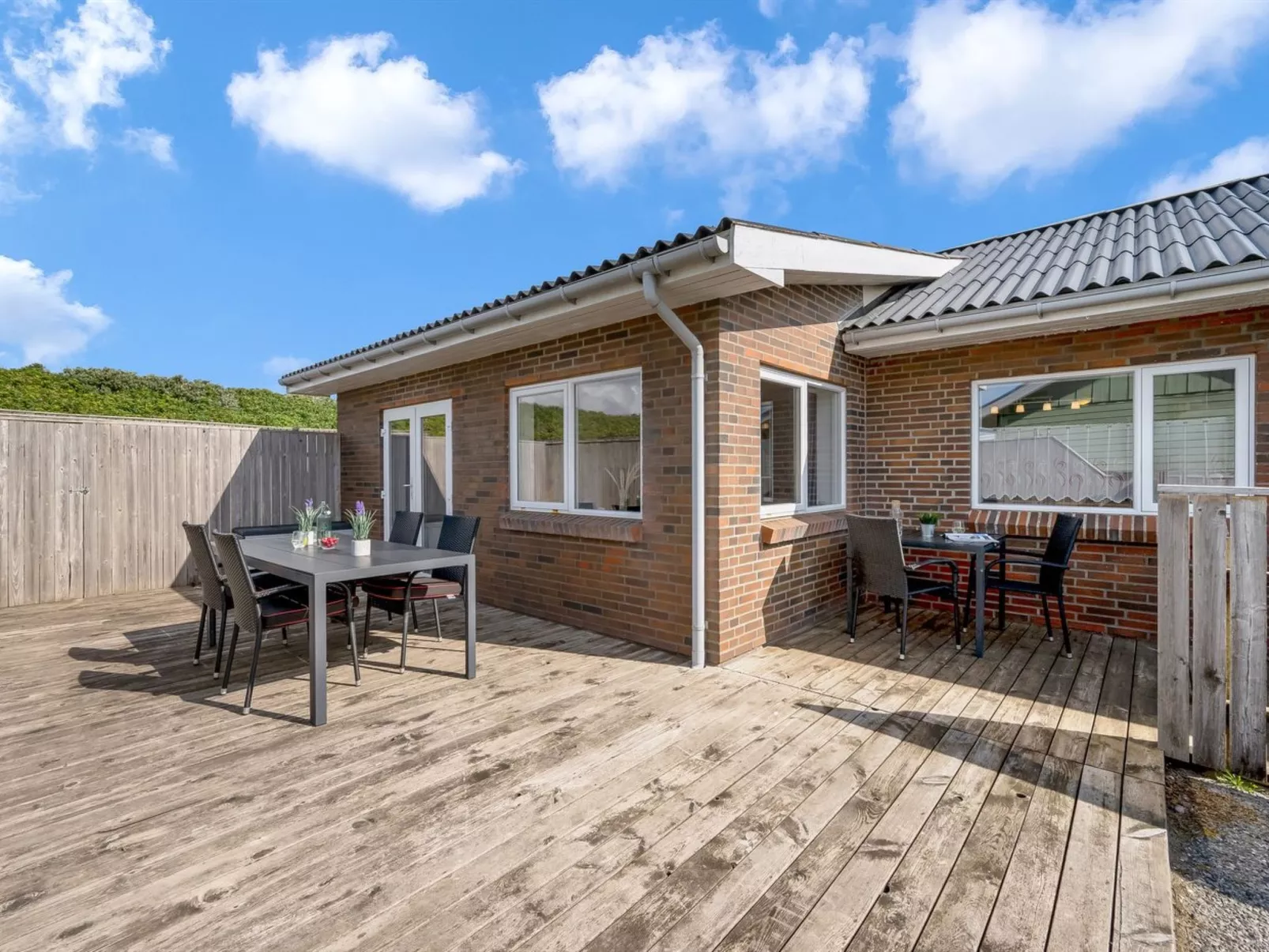 "Heming" - 100m from the sea-Buiten