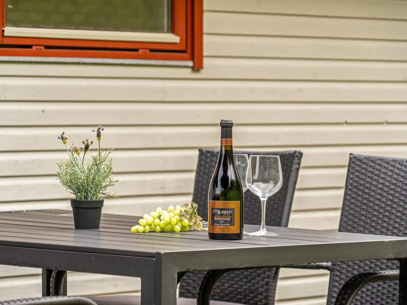 "Elpida" - 100m from the sea-Buiten