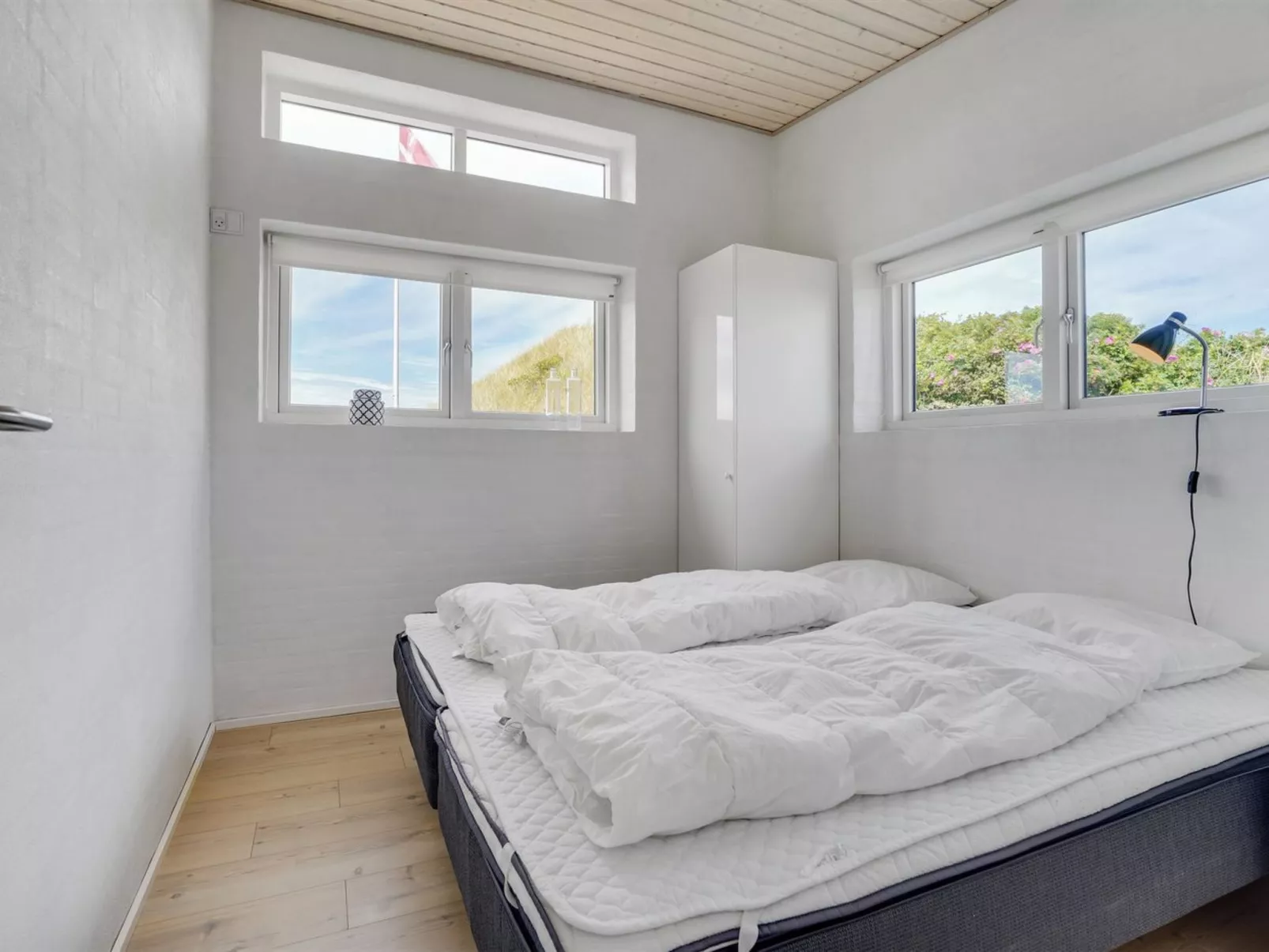 "Carstina" - 400m from the sea-Binnen