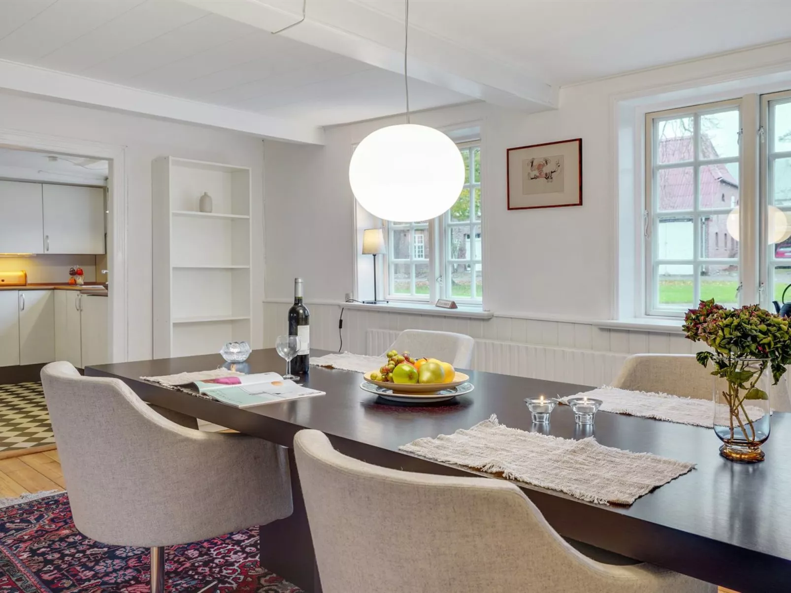 "Ilsa" - 9.8km from the sea-Binnen