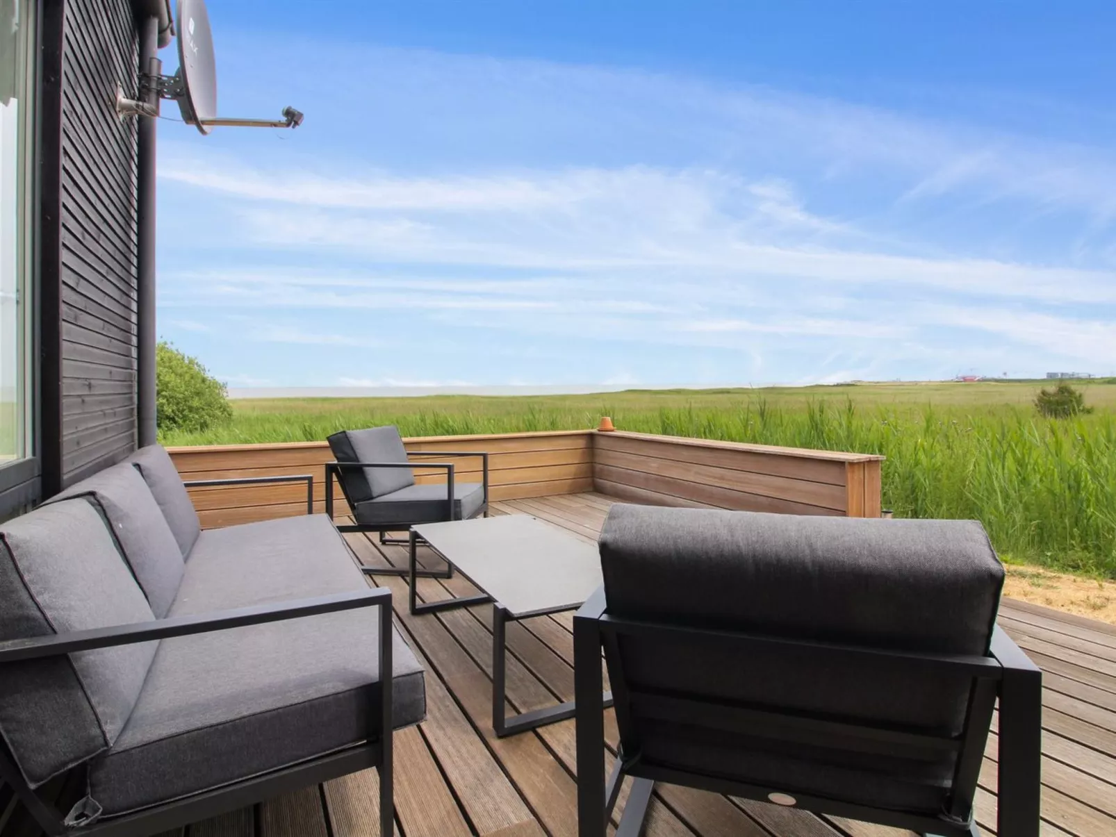 "Rudolf" - 95m from the sea-Buiten