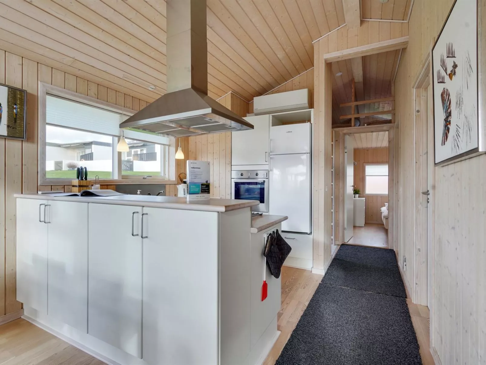 "Sointu" - 250m from the sea-Binnen