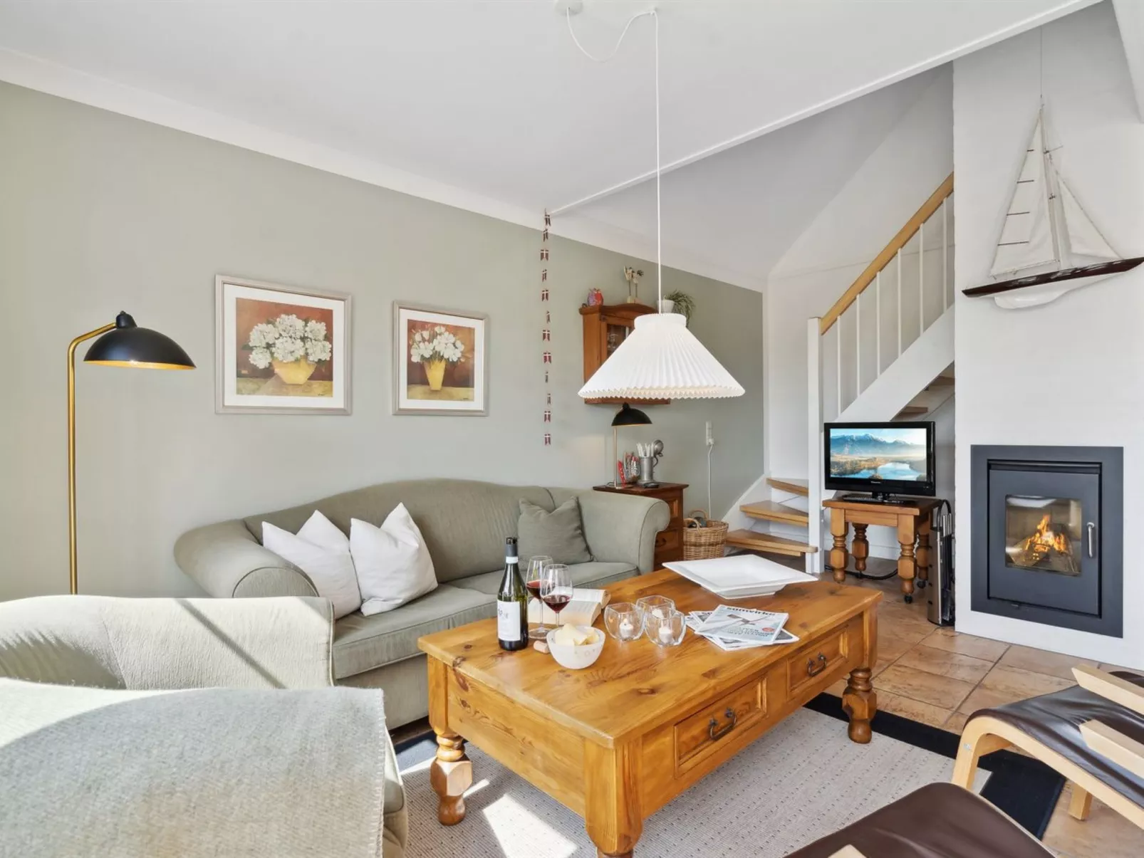 "Daniela" - 300m from the sea-Binnen