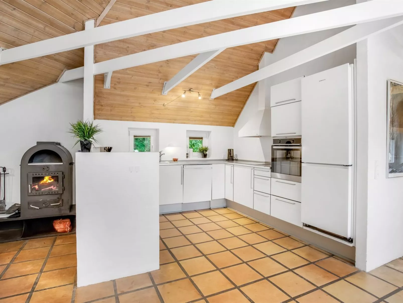 "Laetitita" -  from the sea-Binnen