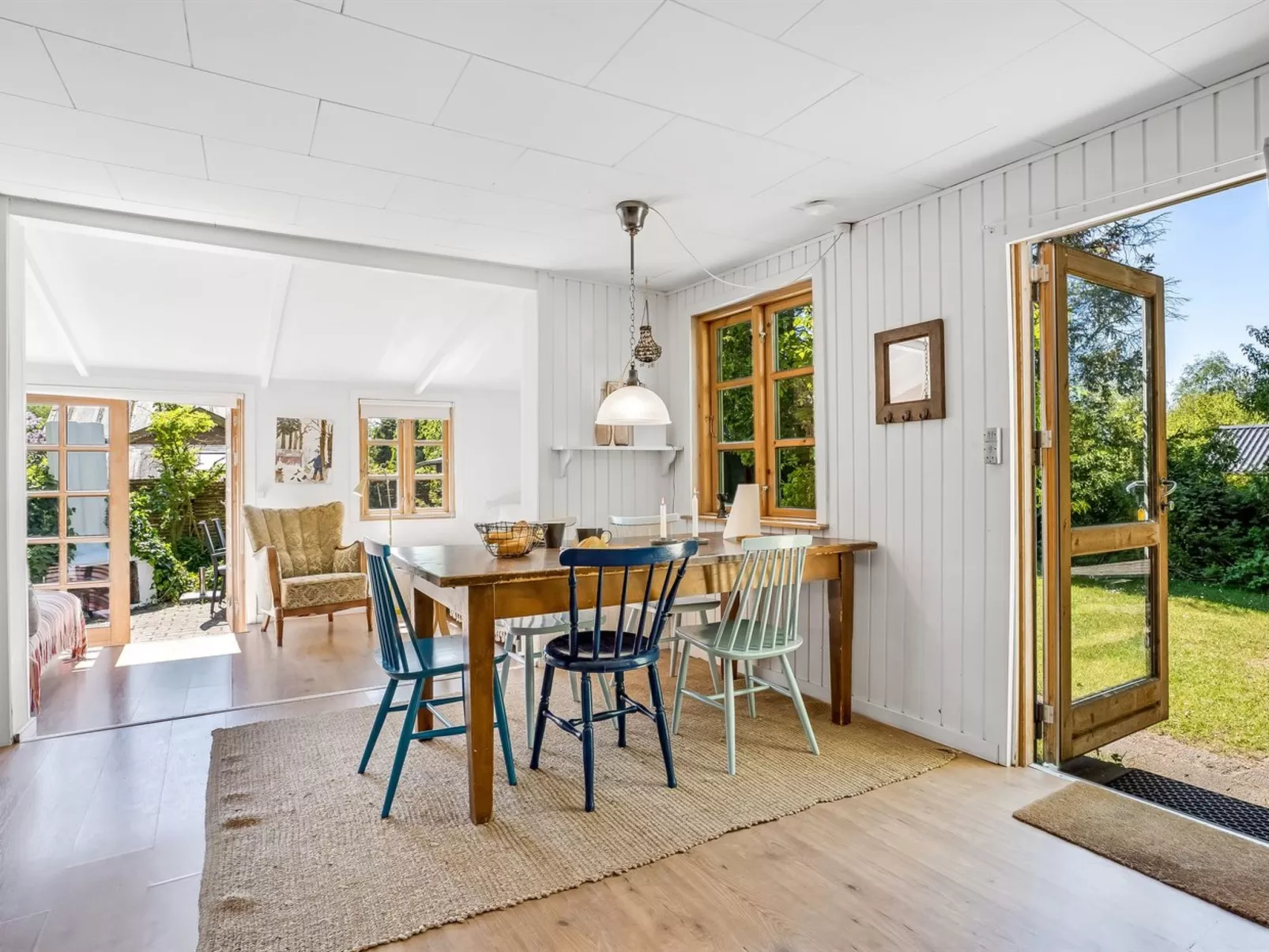 "Carly" - 100m from the sea-Binnen