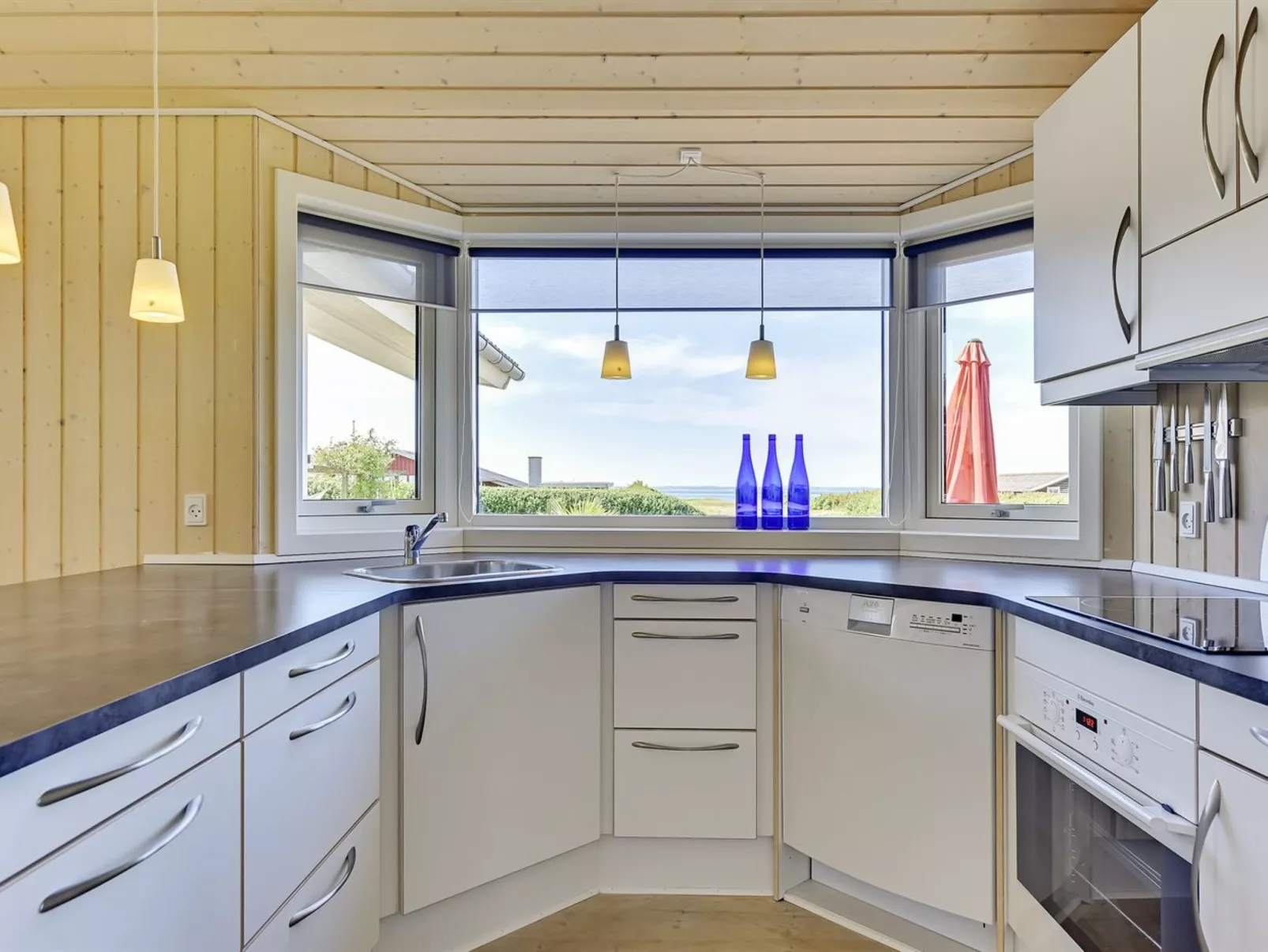 "Kierstine" - 100m from the sea-Binnen