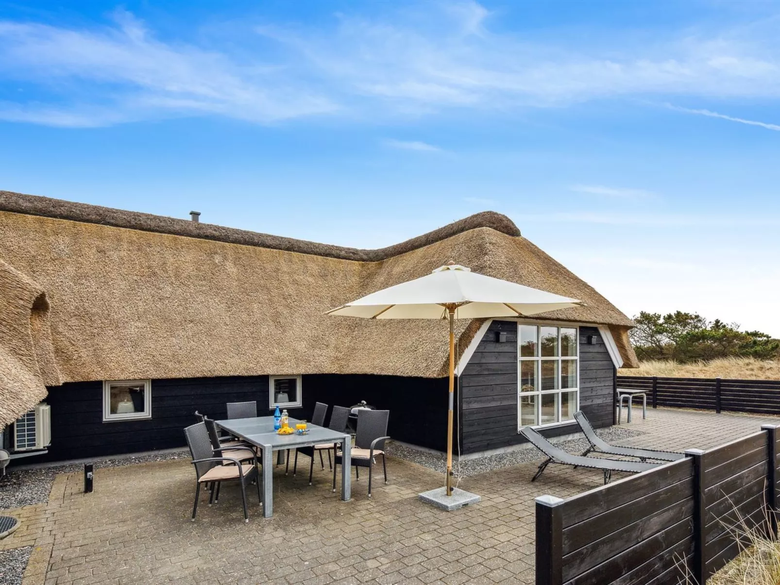 "Rother" - 100m from the sea-Buiten