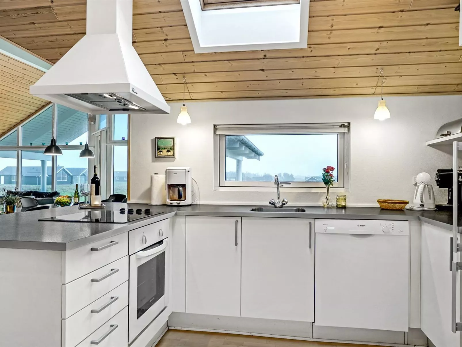 "Mattis" - 650m from the sea-Binnen