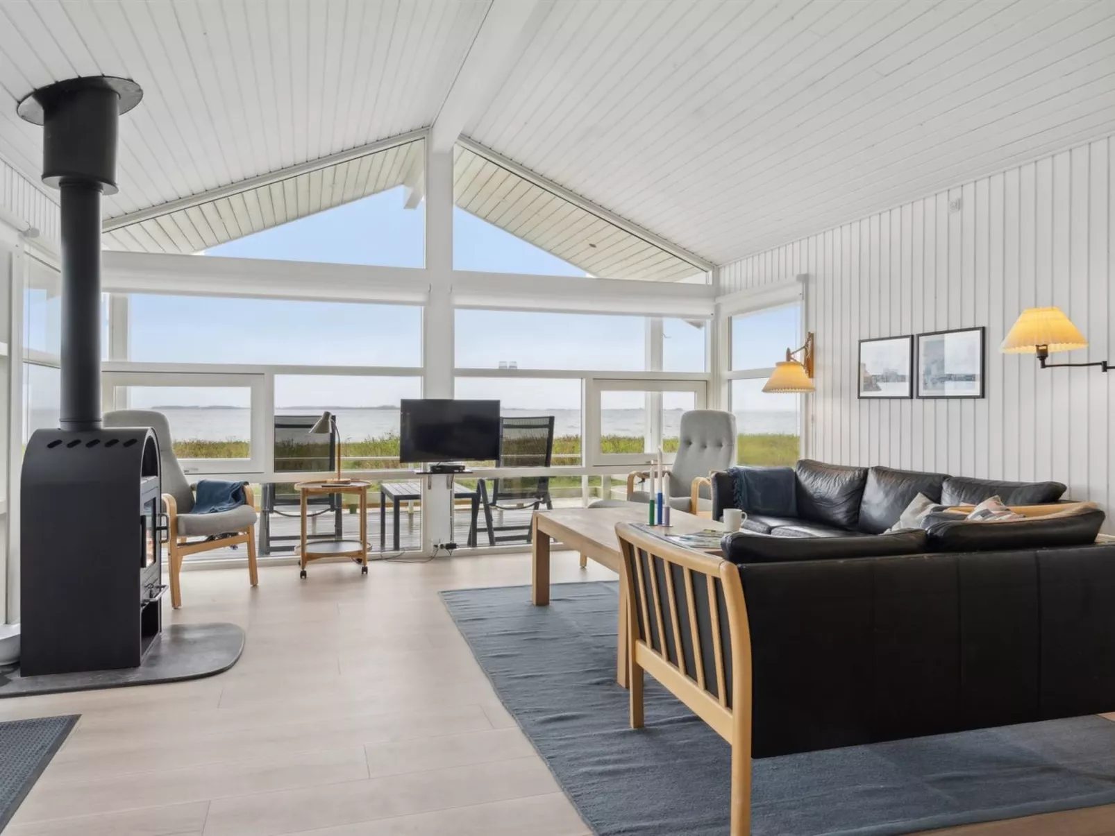 "Arnwith" - 20m from the sea-Binnen