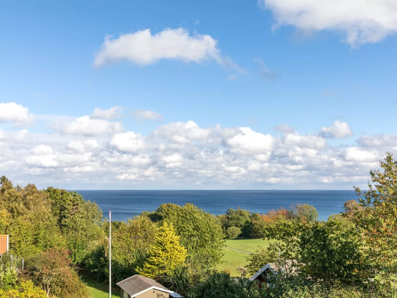 "Tjelle" - 300m from the sea-Buiten