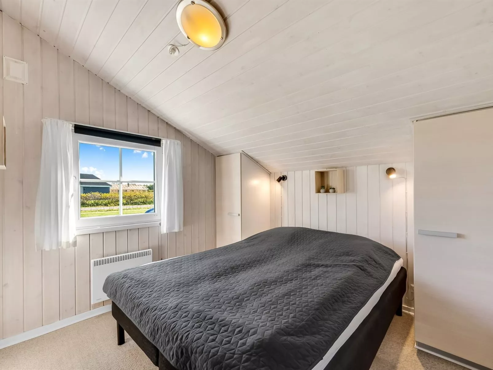 "Shalin" - 1.4km to the fjord-Binnen