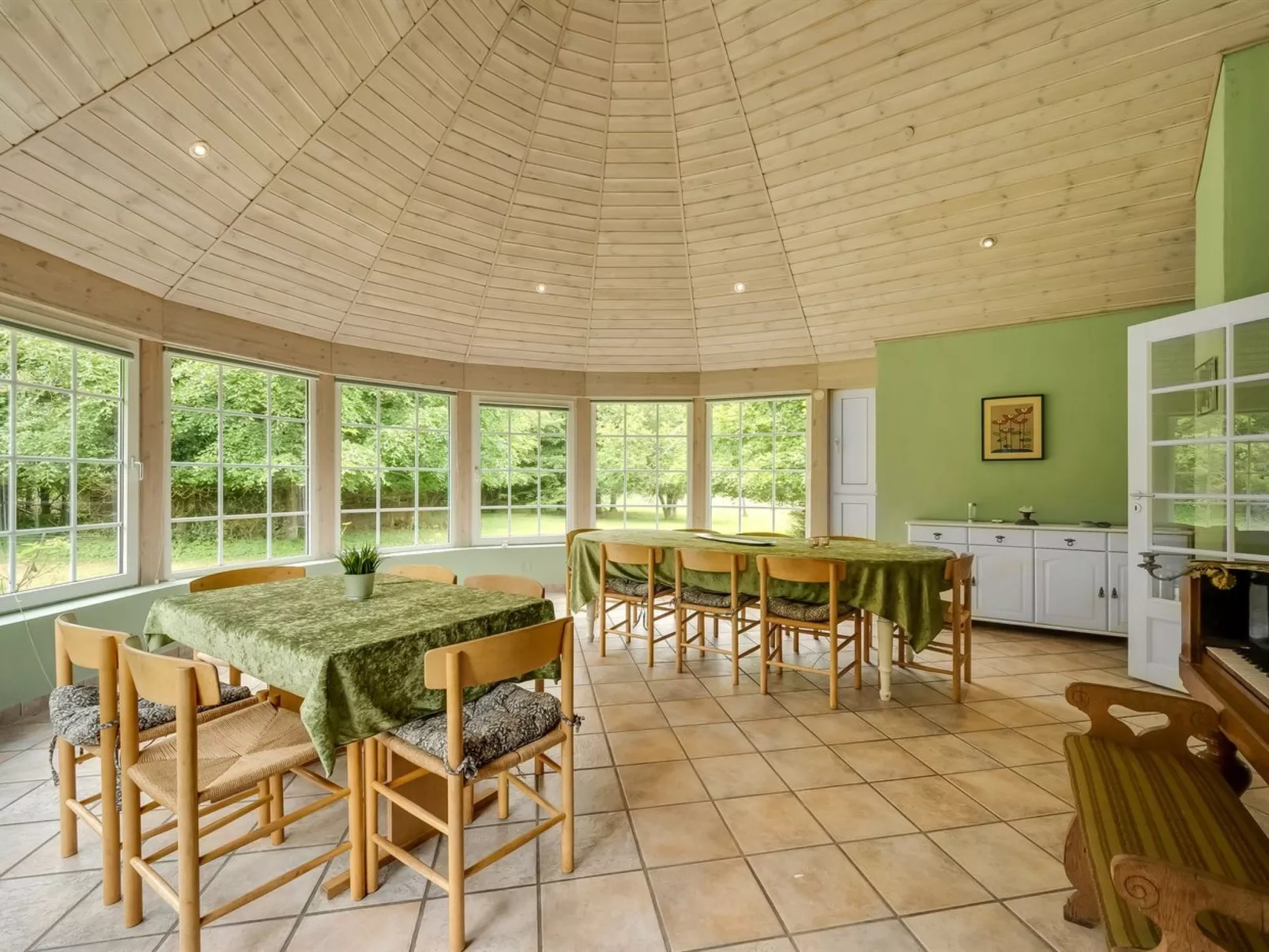 "Wilmar" - 1km to the fjord-Binnen