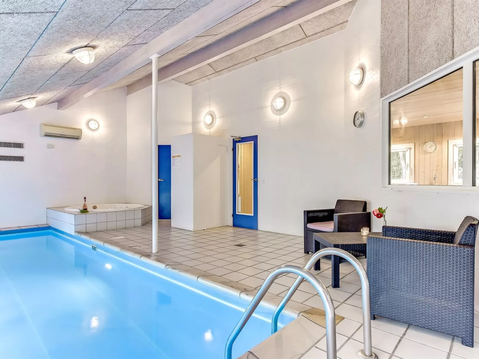 "Luciane" - 2.5km from the sea-Buiten