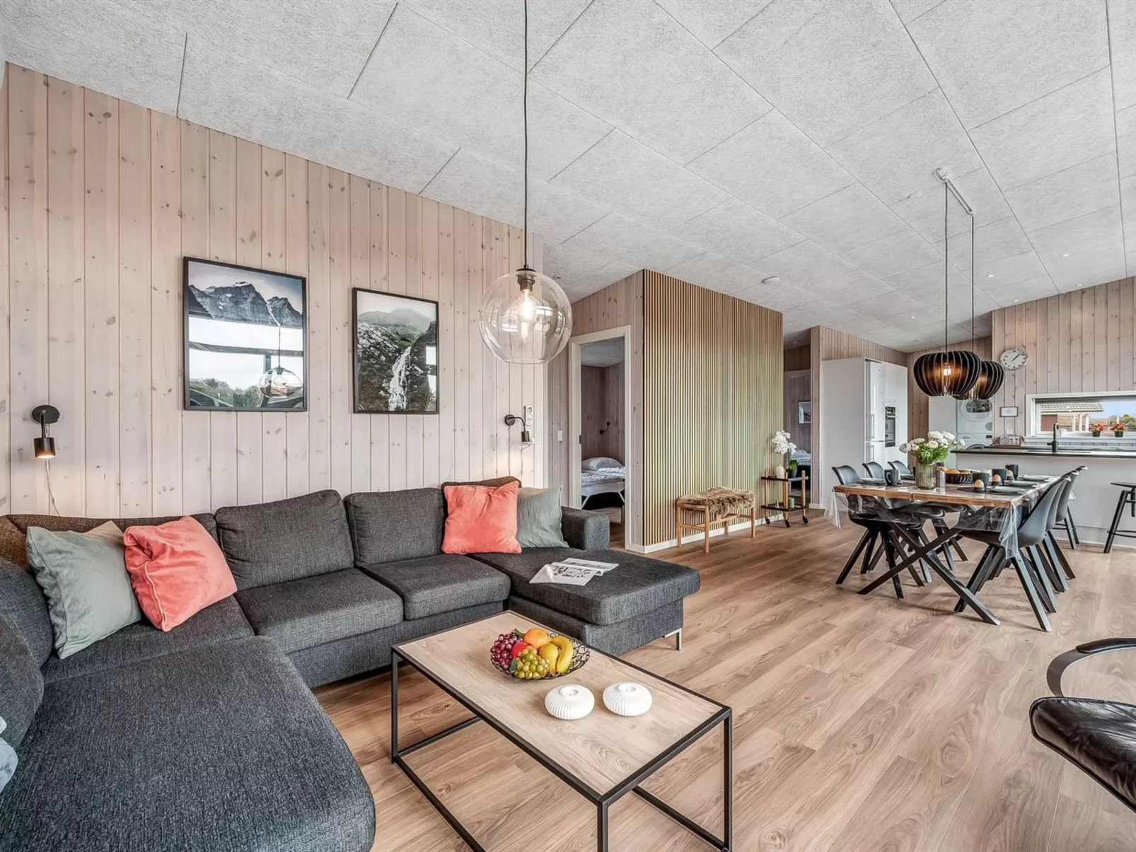 "Gela" - 1.3km to the fjord-Binnen