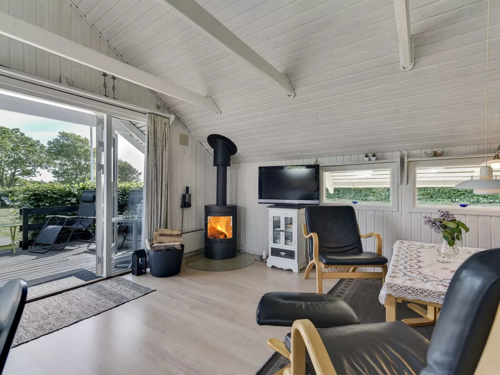 "Herbert" - 1km from the sea-Binnen