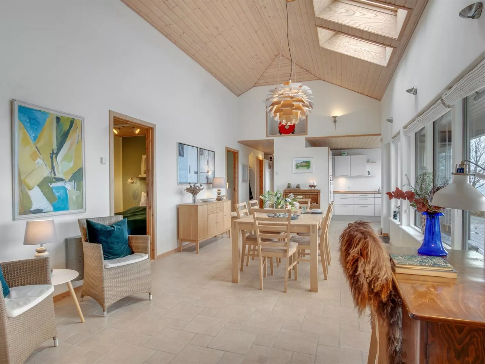 "Sahid" - 20m from the sea-Binnen