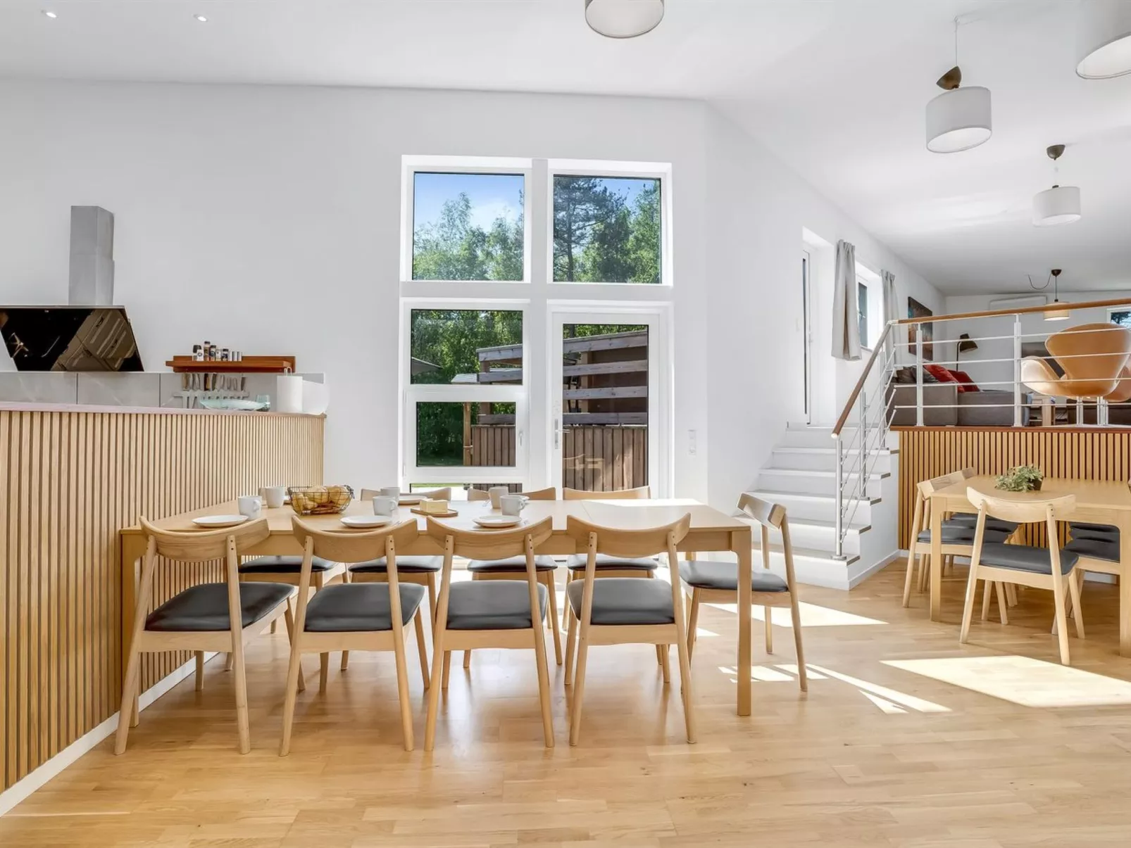 "Bjarka" - 700m from the sea-Binnen