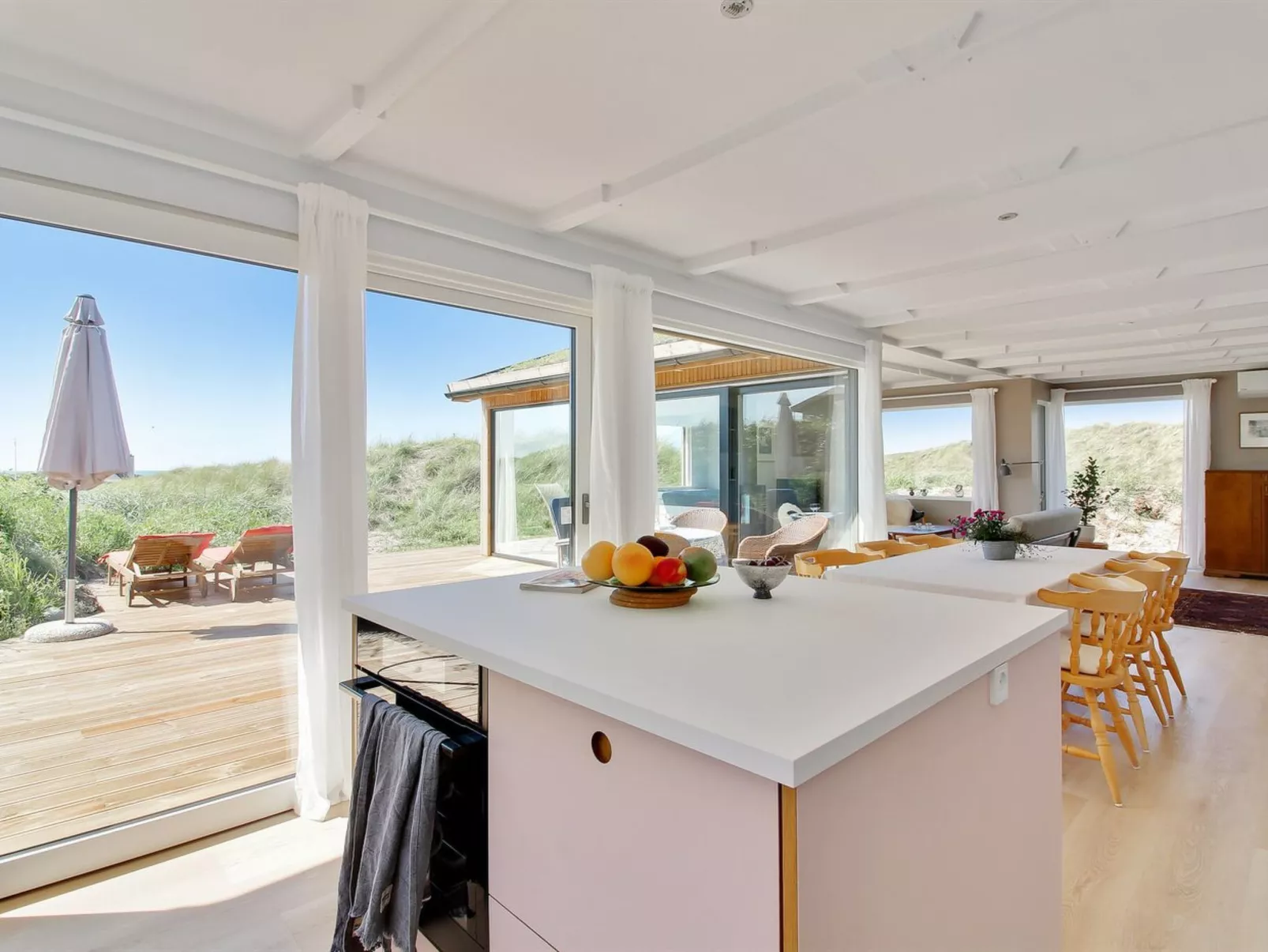 "Hoat" - 300m from the sea-Binnen