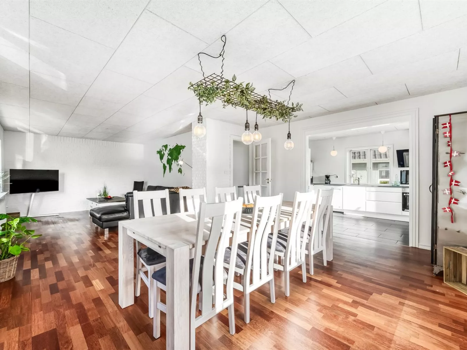 "Ullakarin" - 200m from the sea-Binnen