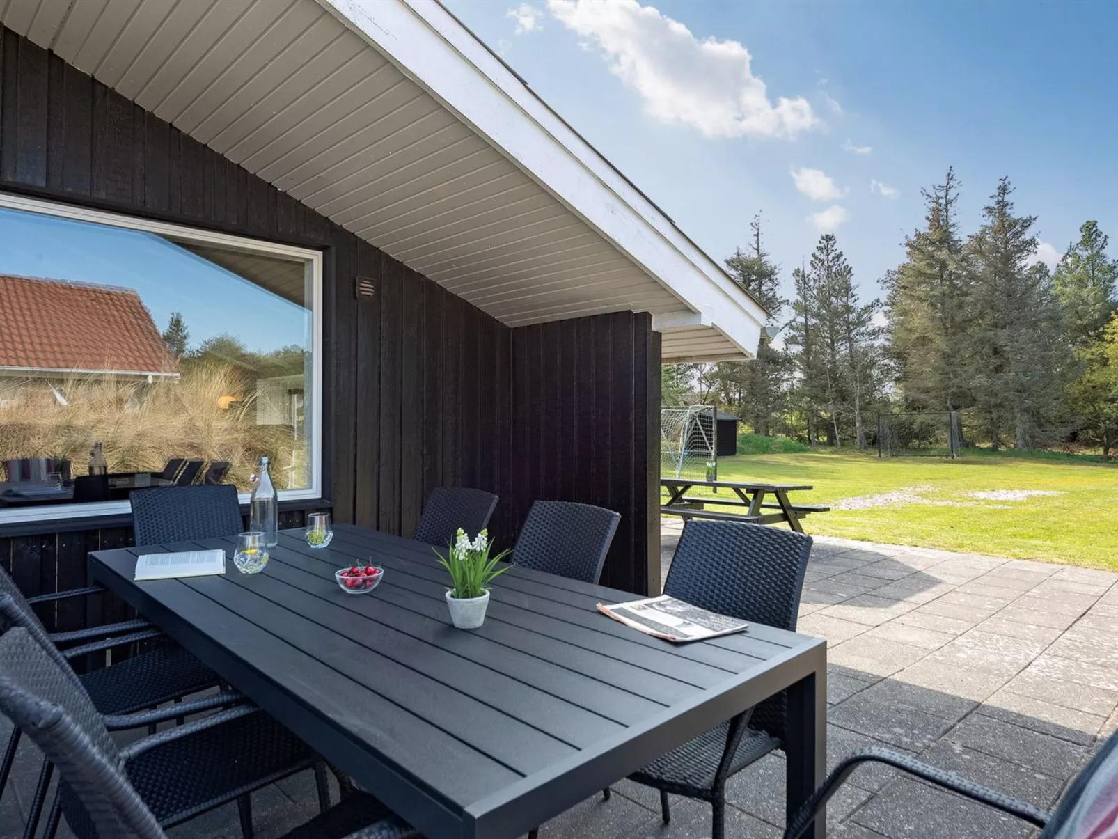 "Darina" - 1.5km from the sea-Buiten