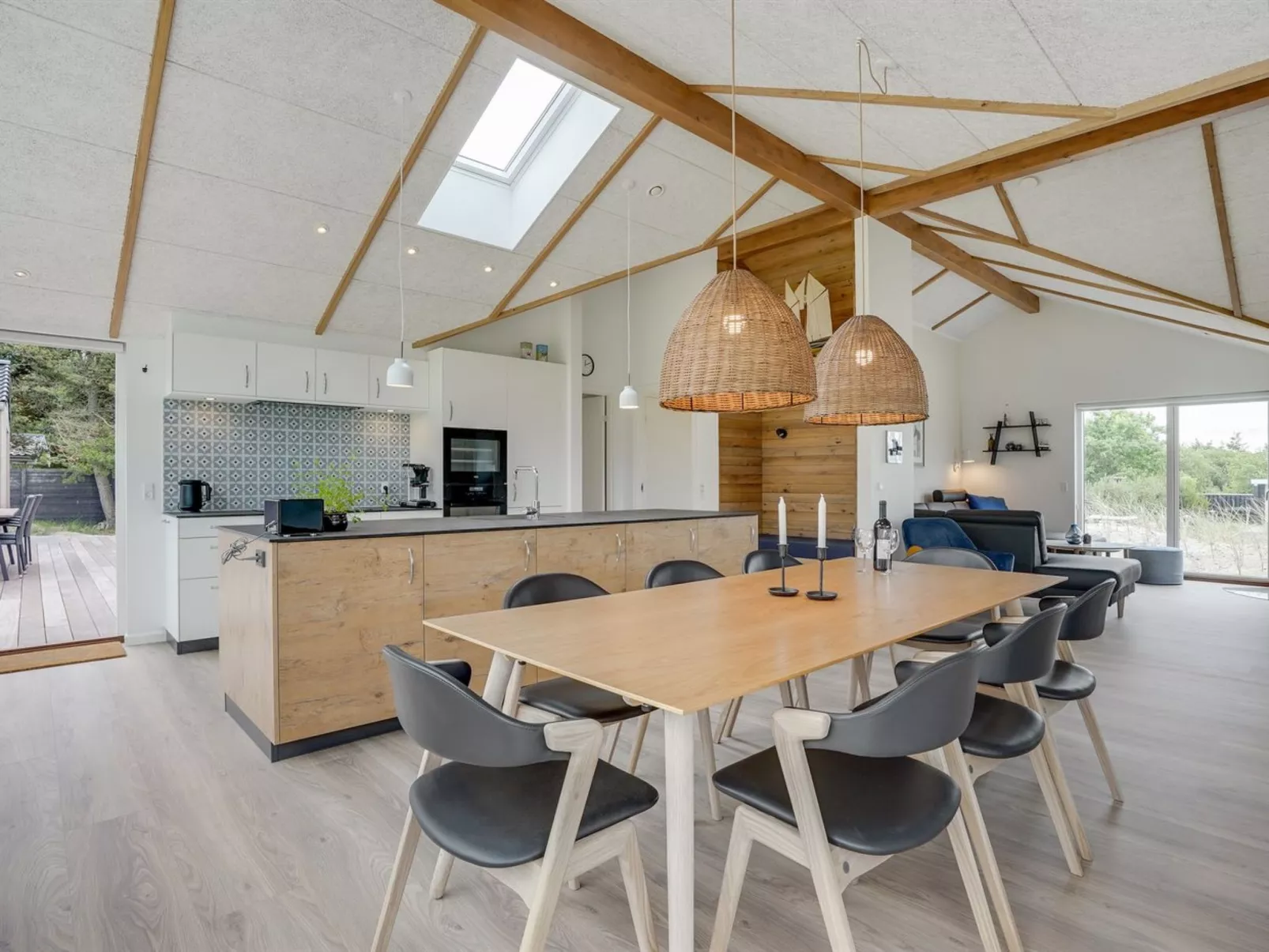 "Antonette" - 1.8km from the sea-Binnen