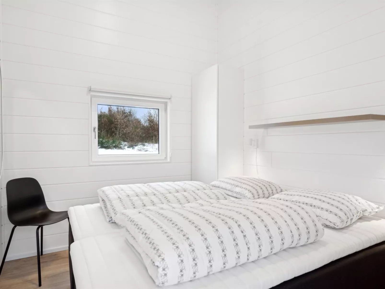 "Marinus" - 800m from the sea-Binnen