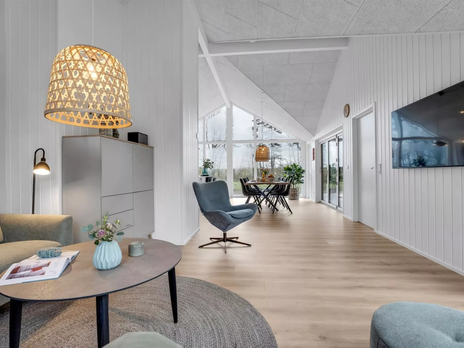 "Anila" - 80m from the sea-Binnen