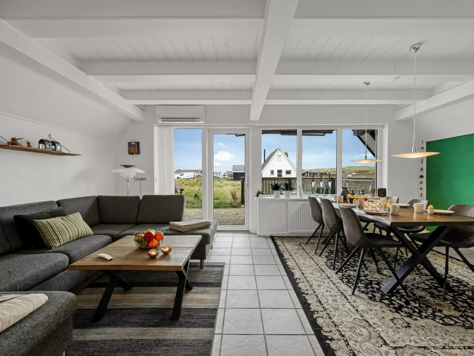 "Kaja" - 150m from the sea-Binnen