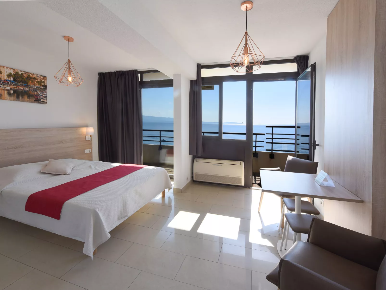 Rés. Les Calanques, studio 2 pers-Binnen