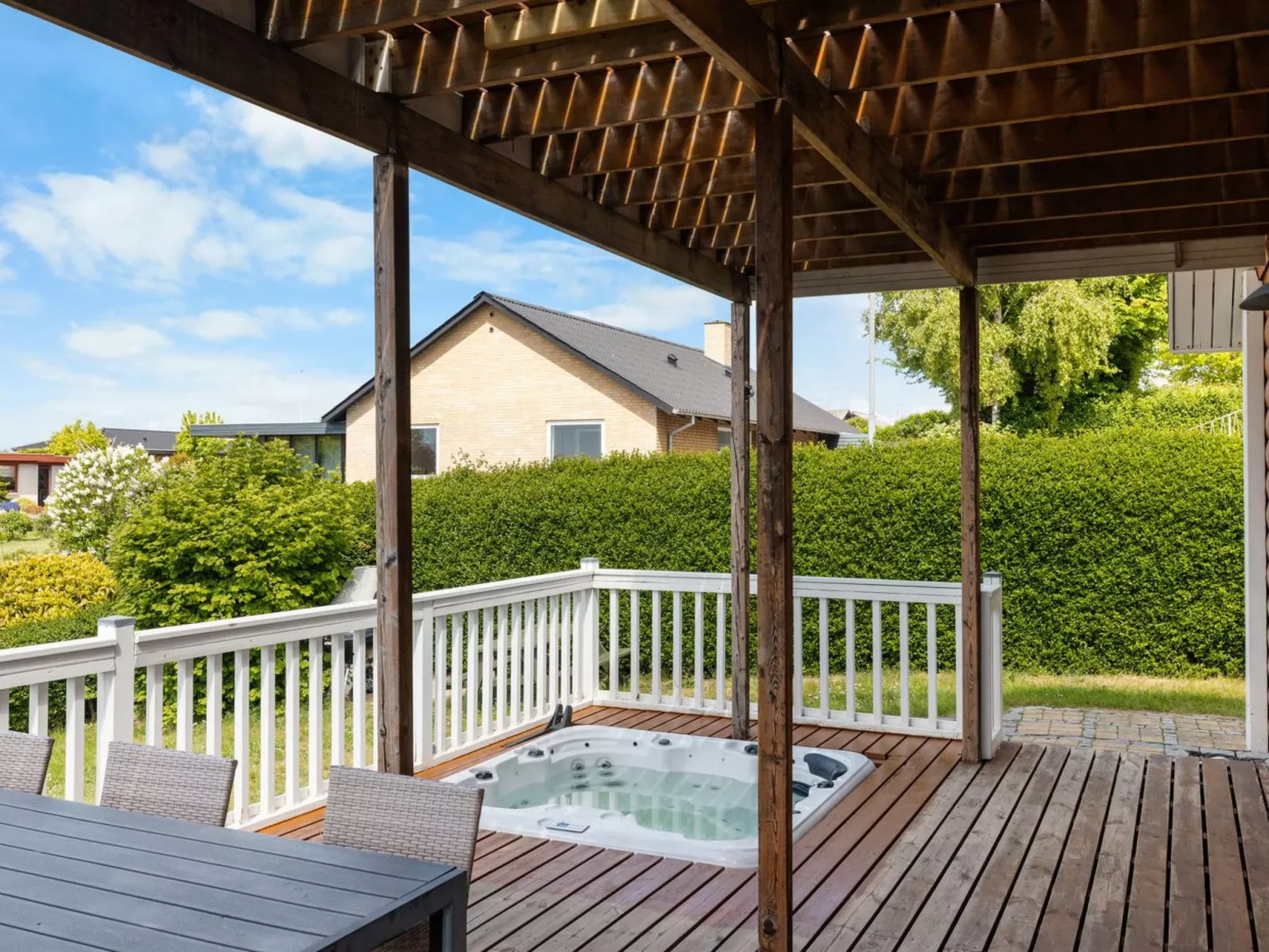 "Romy" - 450m from the sea-Binnen