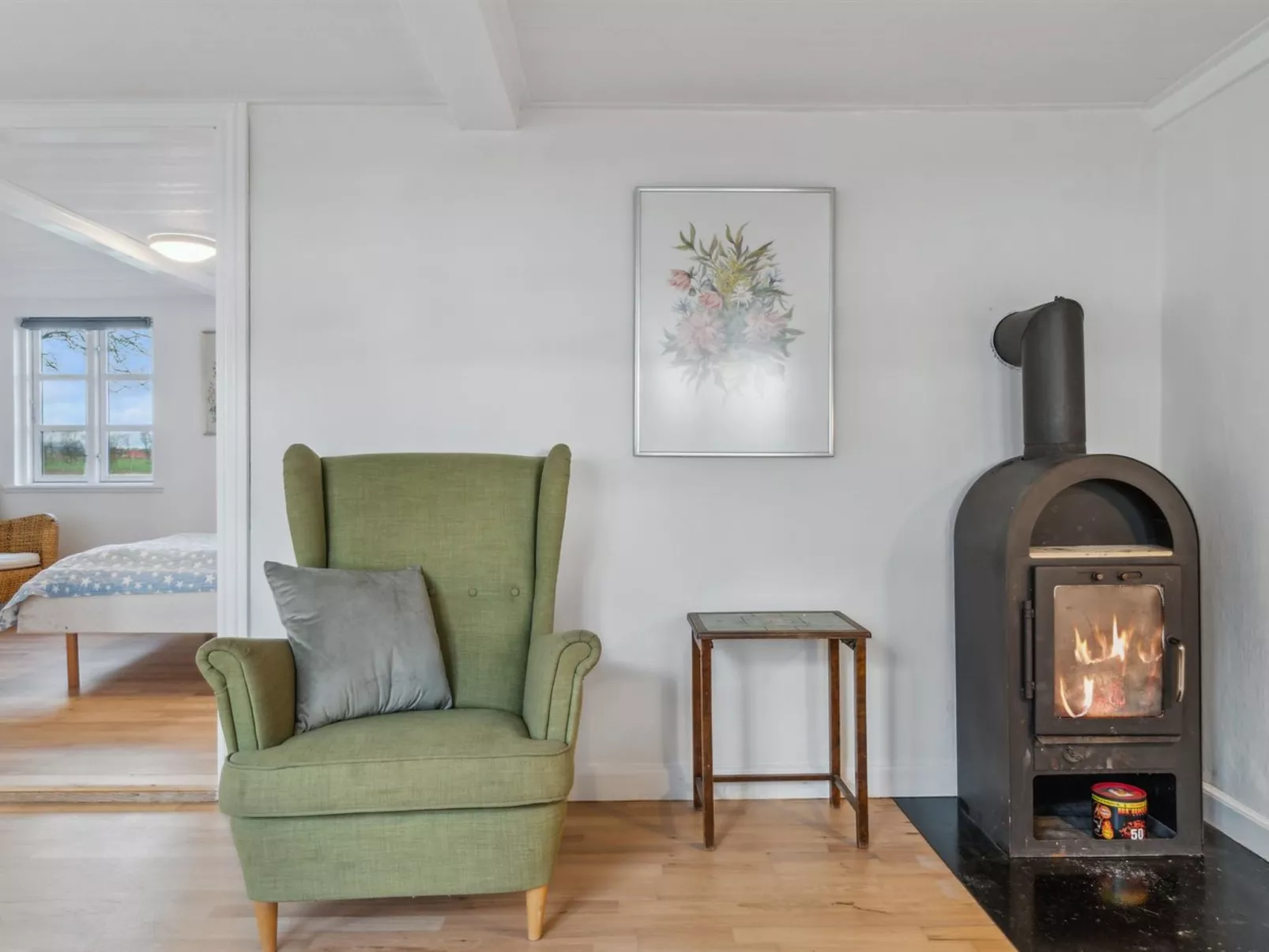 "Aulikki" - 2km from the sea-Binnen