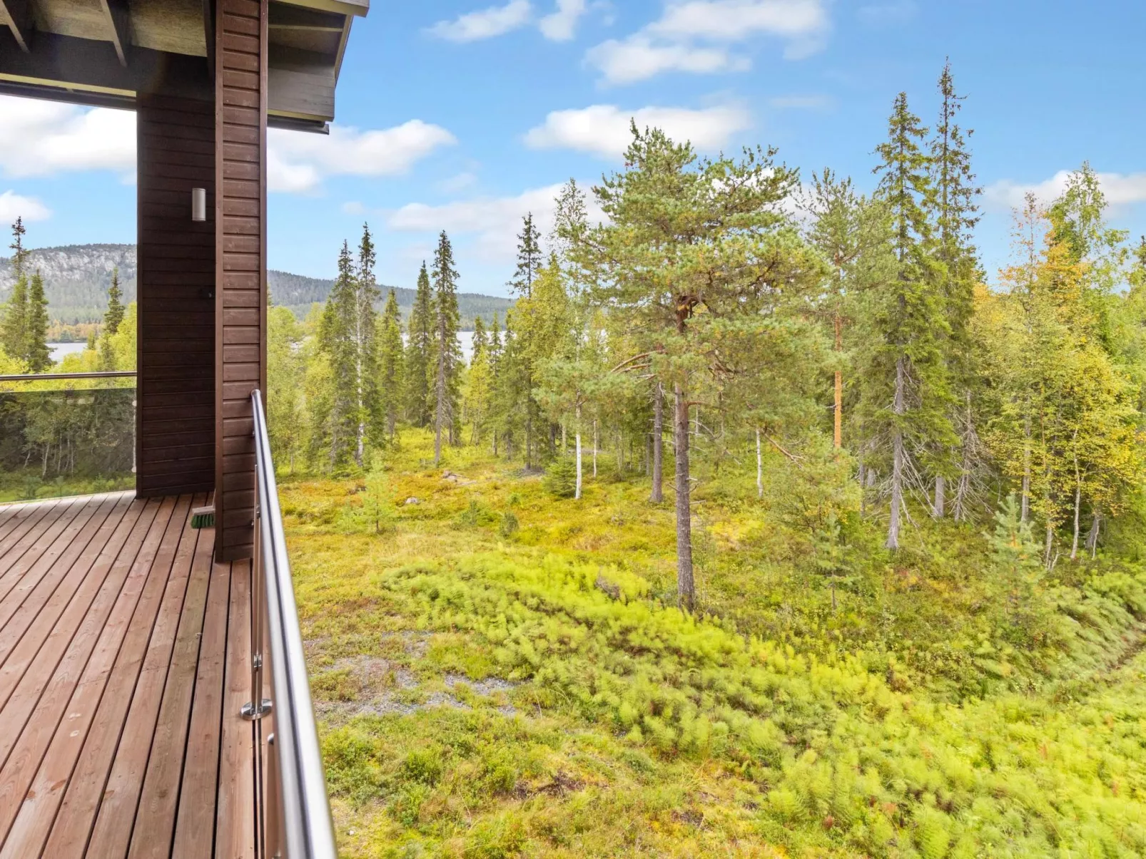 Holy lake chalet a-Binnen