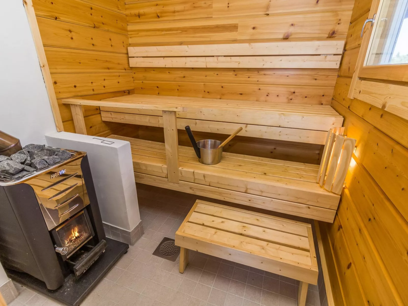 Ruka-kitkan kuukkeli-Binnen