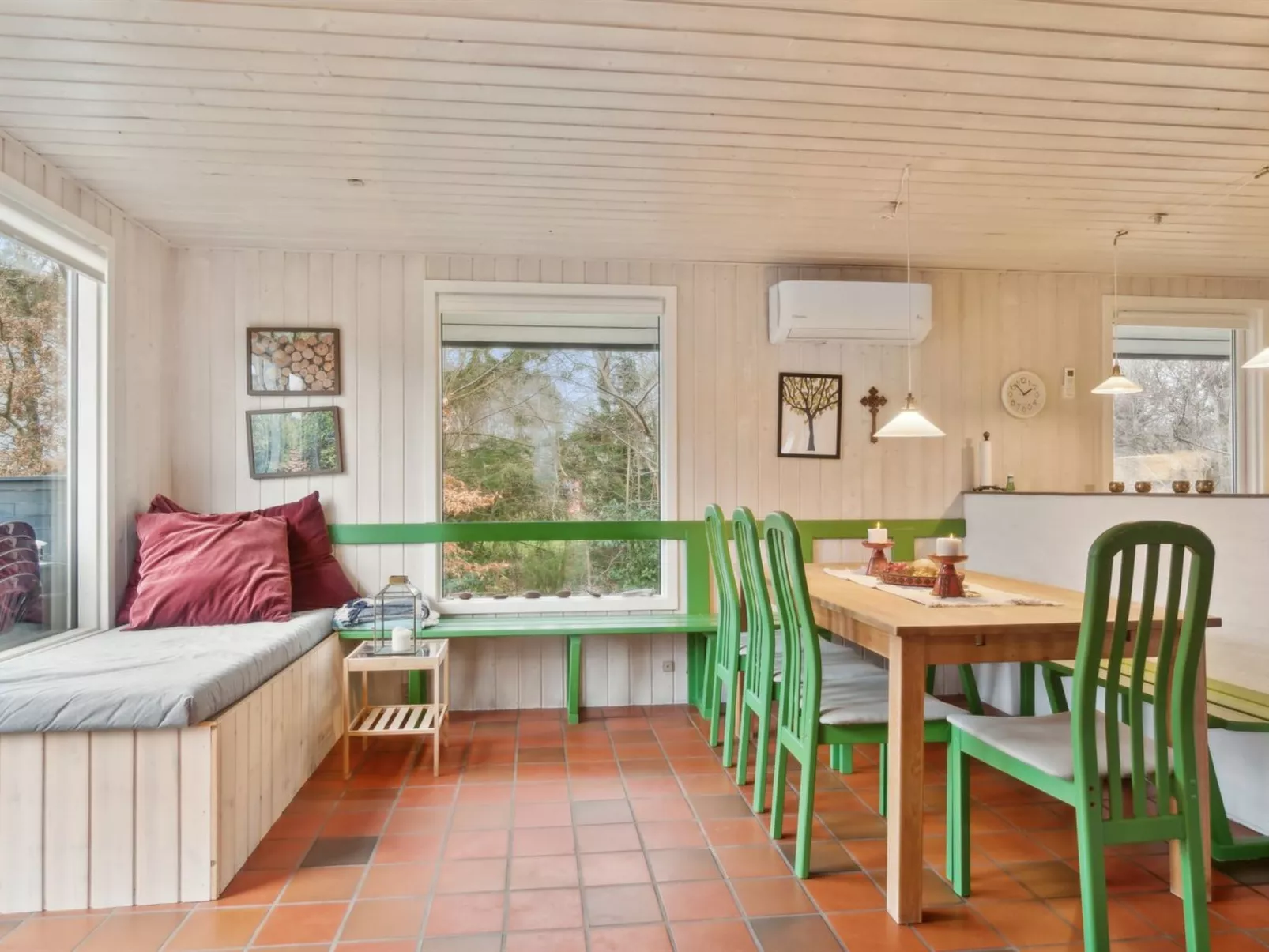 "Naina" - 200m from the sea-Binnen