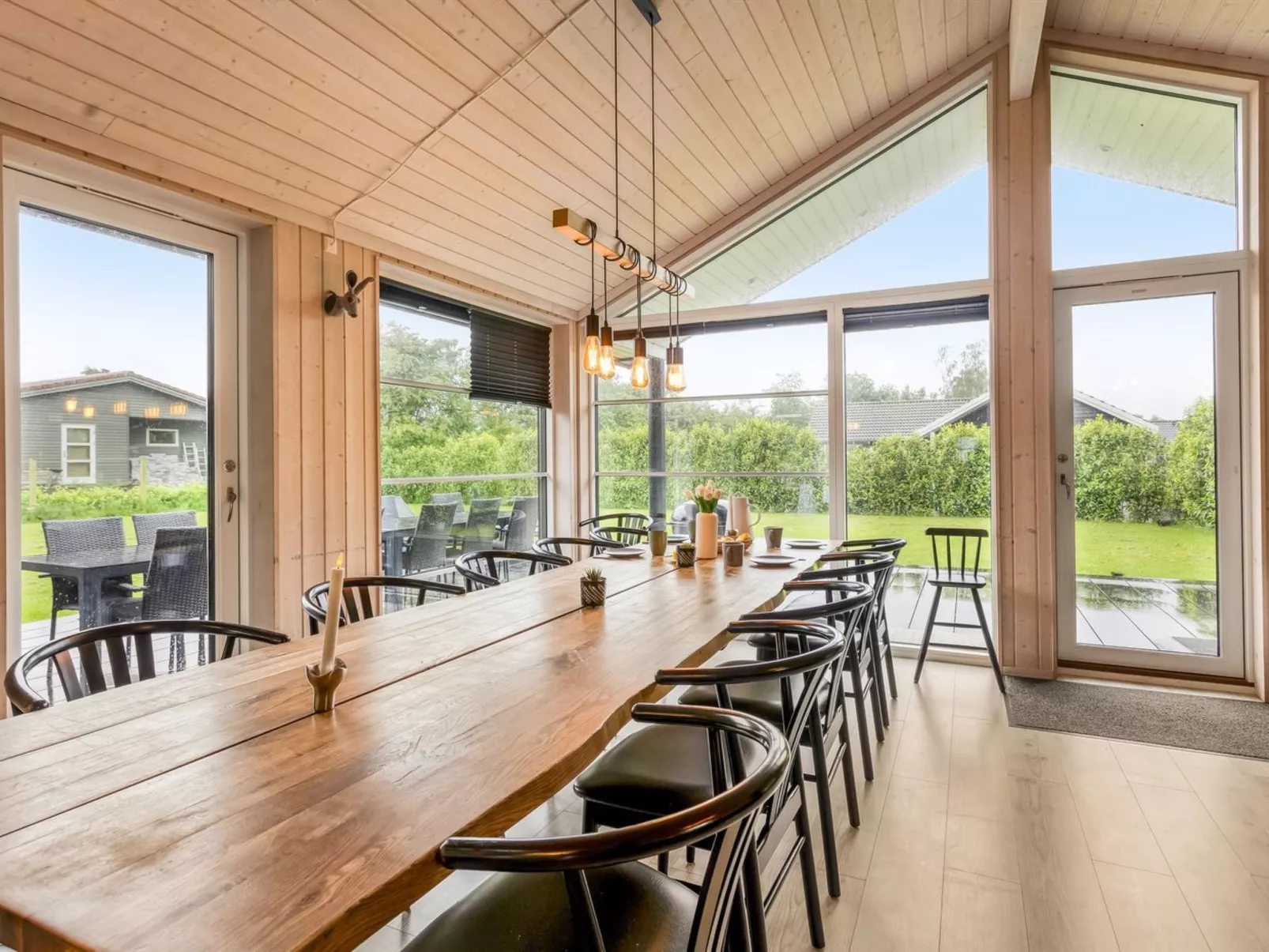 "Bernadine" - 500m from the sea-Binnen