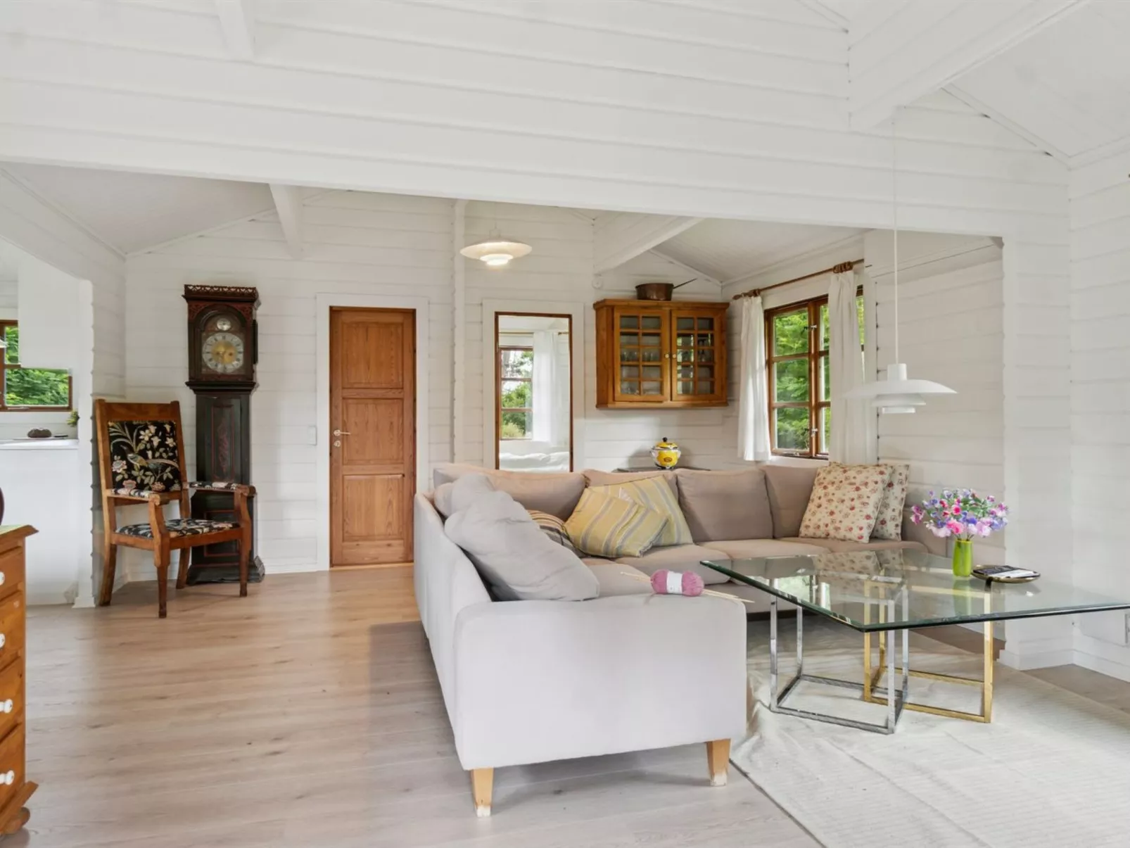 "Kjell" - 25m from the sea-Binnen