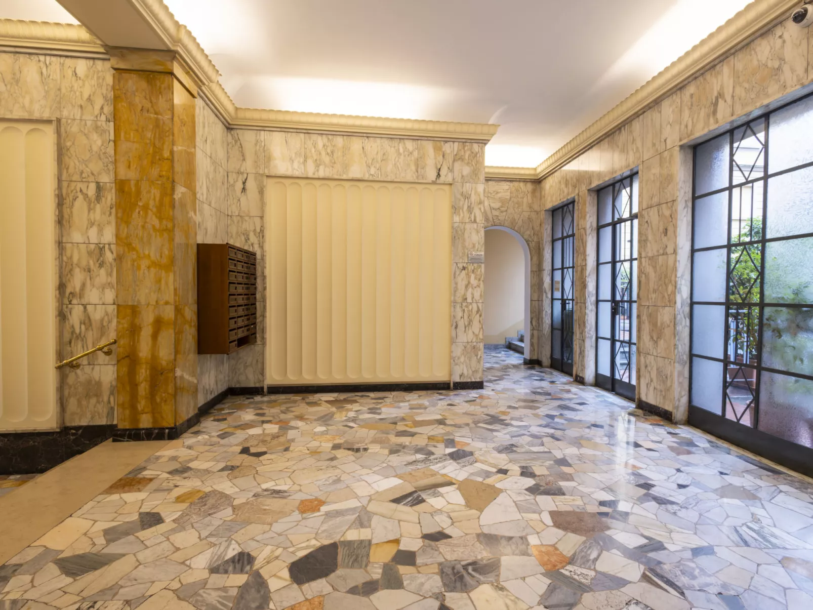 Volta Brera Flat-Binnen