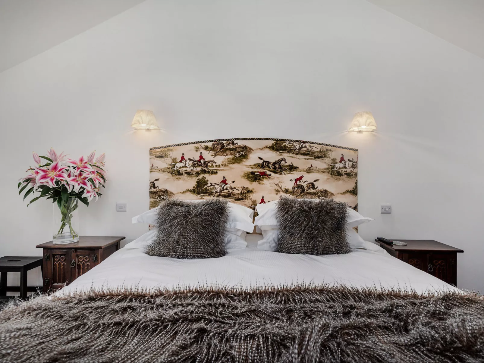 Middle Warble Stables-Binnen