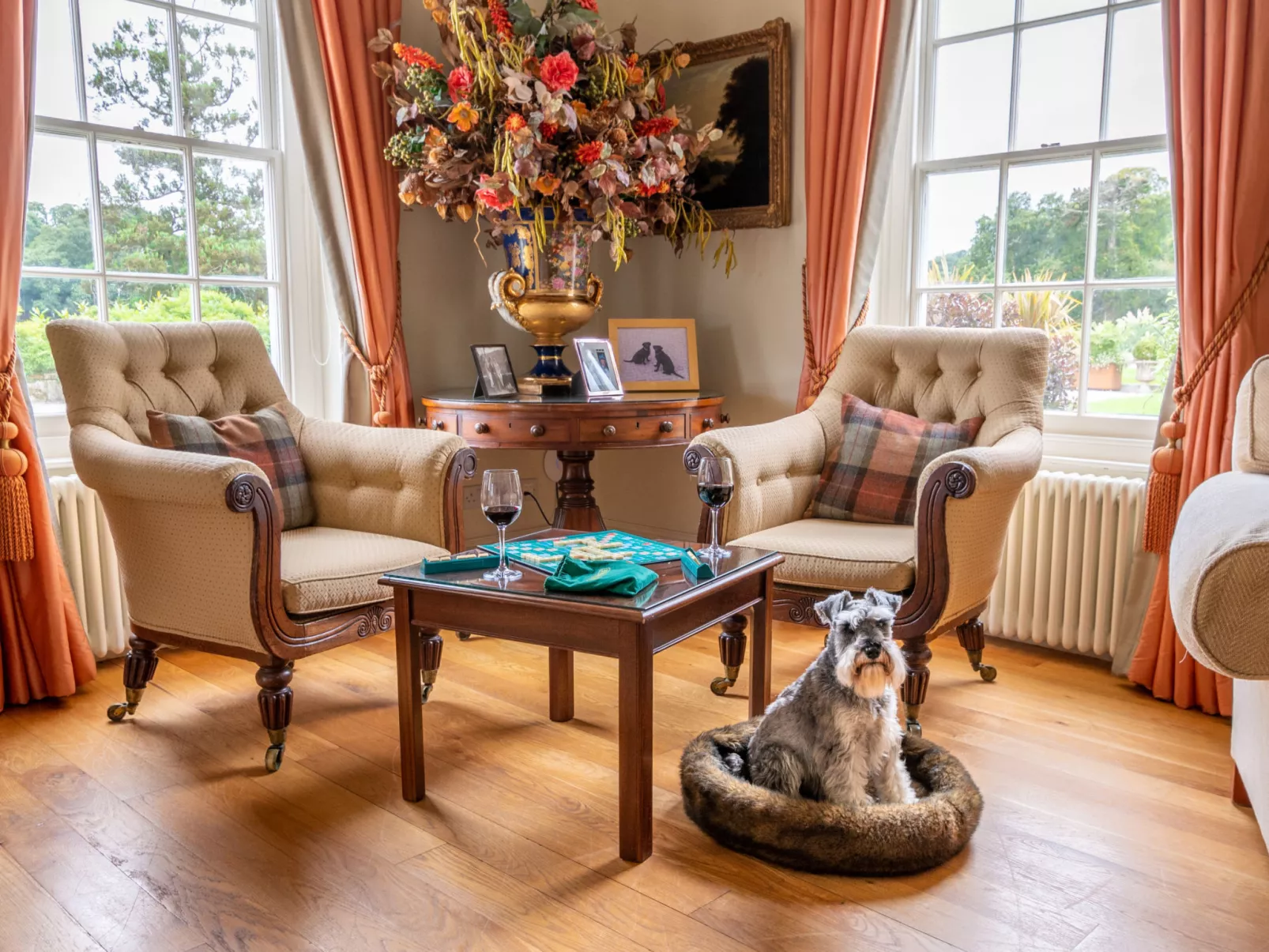 Historic Castle on River Tamar-Binnen